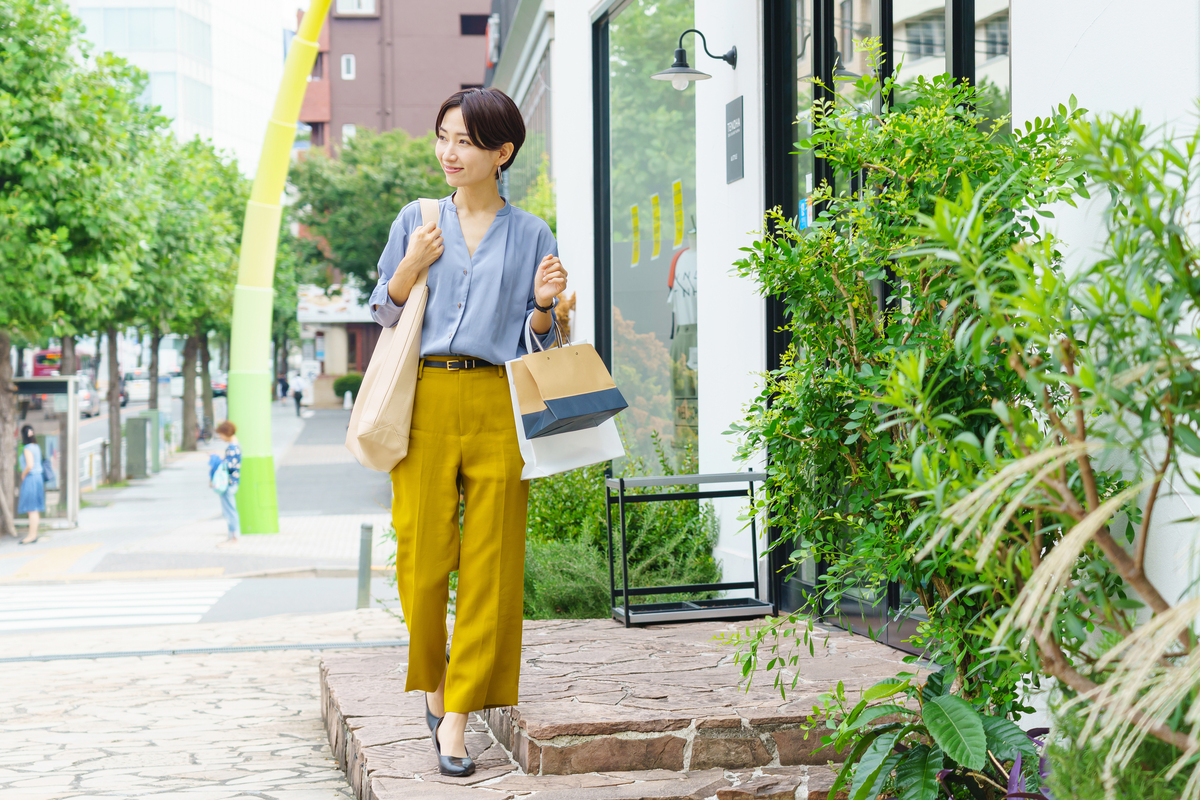 ワイドパンツ